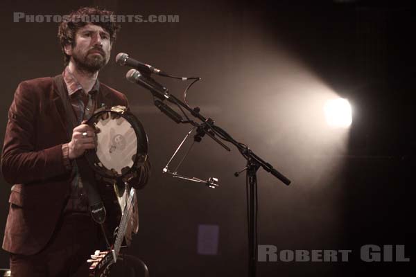 GRUFF RHYS - 2011-03-04 - PARIS - Cafe de la Danse - 